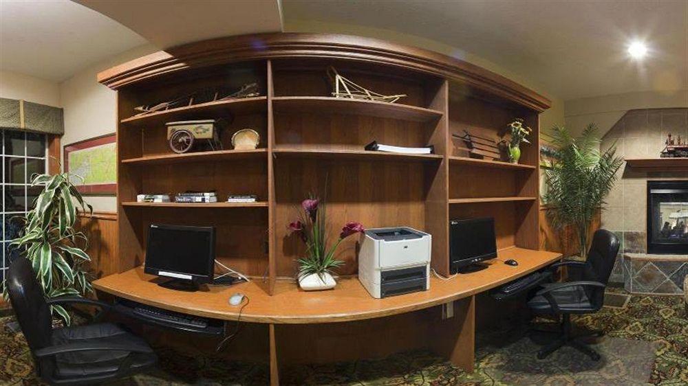 מלון Wyndham Garden Anchorage Airport מראה חיצוני תמונה