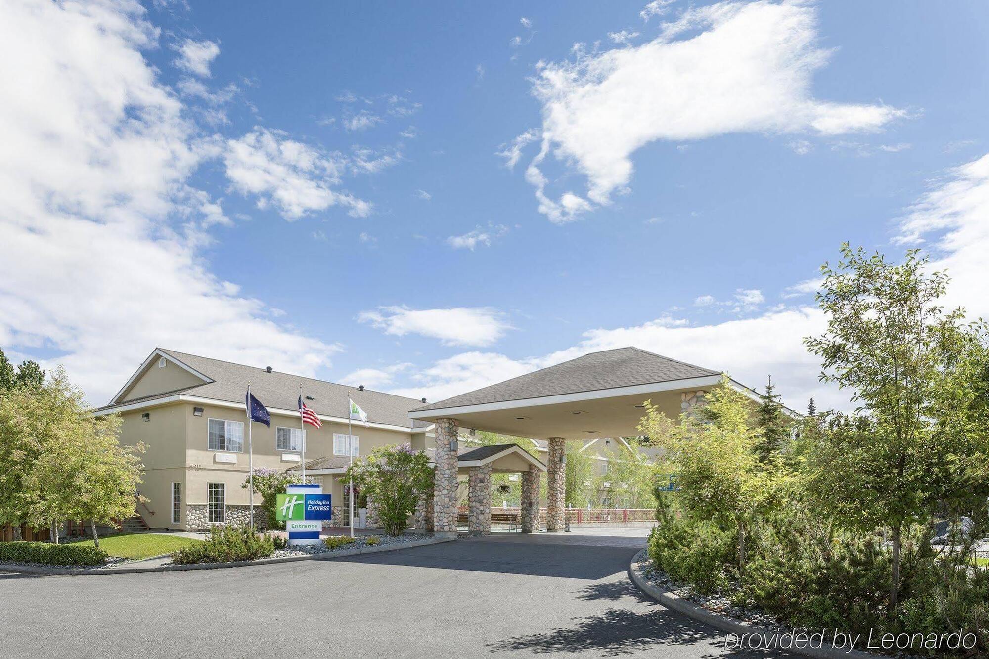 מלון Wyndham Garden Anchorage Airport מראה חיצוני תמונה
